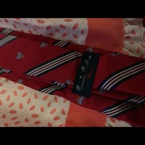 Boys tie